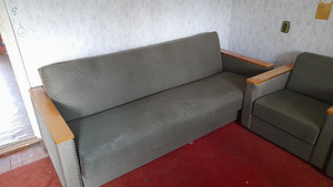 Lahtikäiv Diivan ja kaks dugitooli (3 foto / 6)