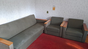 Lahtikäiv Diivan ja kaks dugitooli (4 foto / 6)