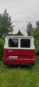 MERCEDES-BENZ 100 D KOMBI (4 foto / 8)