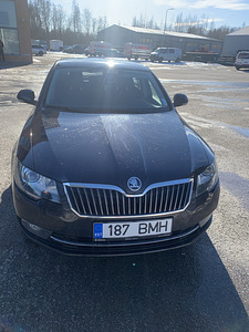 Skoda Superb 2.0 125 kw 4x4 (1 foto / 15)