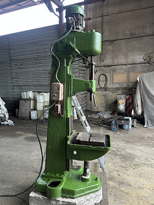 Сверлильный станок 380v (1 фото из 7)