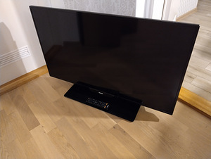 Телевизор Philips 40PFH4509/88 (1 фото из 6)