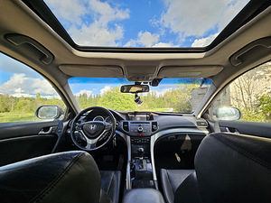 Honda Accord 2.2 110kW (6 foto / 11)