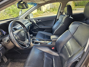 Honda Accord 2.2 110kW (8 foto / 11)
