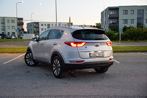 Kia sportage 1.7 d (7 foto / 14)