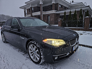 BMW 530d X-drive (1 фото из 12)