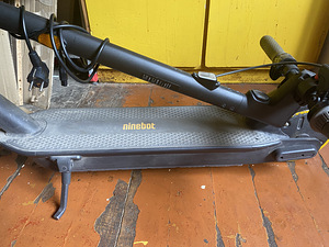 Segway max g30 (1 foto / 4)