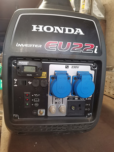 Honda eu22i invertergeneraator (2 foto / 3)