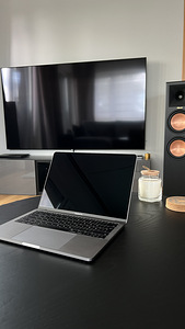 MacBook Pro (13-inch, 2017, Two Thunderbolt 3 ports) (3 foto / 5)