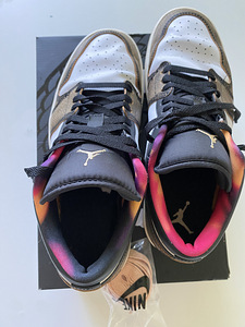Nike air jordan (3 фото из 6)