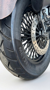 Harley Davidson Super glide custom FXDC (7 foto / 9)