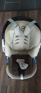 Turvahäll koos isofix alusega (2 foto / 2)
