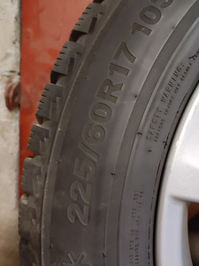 BMW f01 R17 225/60 (3 foto / 3)