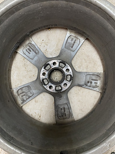 Оригинальные Audi r20 (6 фото из 6)