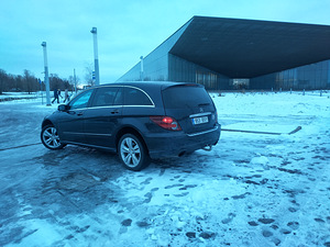 Mercedes R320 long (4 foto / 8)