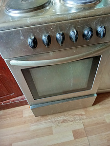 Продам электрическую печку