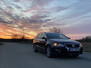 Volkswagen passat B6 1.9Tdi 77kw manuaal (2 foto / 6)