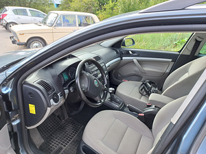 Skoda Octavia (1 фото из 5)