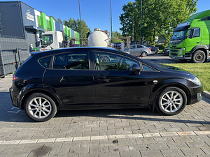 Seat Leon 2010, 118kw, 165k km (3 foto / 10)