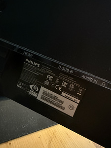 Monitorid + lauakinnitus (4 foto / 4)