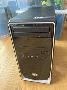 Gaming PC i7-7700/16 RAM/240 SSD/Nvidia K2200 (1 foto / 2)