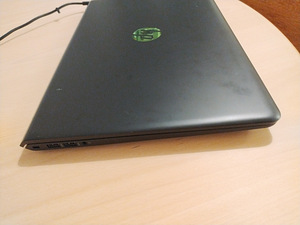 HP Pavilion i5/16/128GB+1TB/1050 GTX (4 foto / 5)