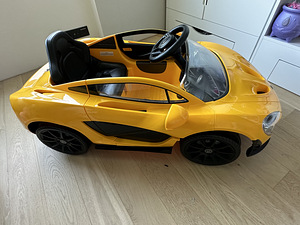 Laste elektriauto McLaren P1 (3 foto / 10)