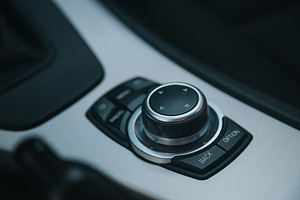 BMW 320 2.0 170kV (8 foto / 14)