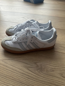 Кроссовки Adidas Sambo (1 фото из 3)