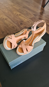 TIMBERLAND jalatsid (2 foto / 2)