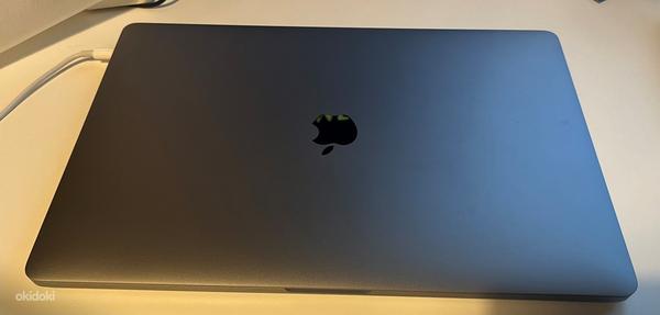 Macbook Pro (15 дюймов, 2019 г.), I9, 16 ГБ, 512 SSD, Radeon (фото #2)