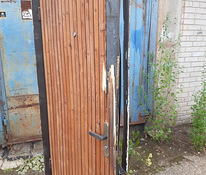 Металлическая дверь 790 х 1960 мм