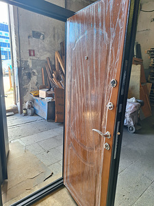 Metalluks uus MDF 860 x 2050 mm (1 foto / 2)