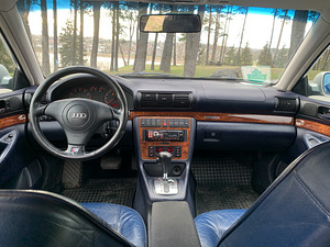 Audi a4 b5 2.8 quattro (6 foto / 7)
