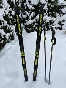 Lastesuusad FISHER Sprint Crown Jr 130 (1 foto / 6)