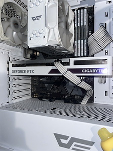RTX 3060 gigabyte (1 foto / 1)