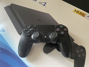 Продается консоль PS4 Slim 500GB + DualShock 4 (5 фото из 6)
