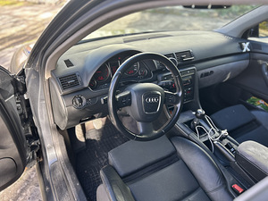 Audi A4 B6 1.9 TDI (7 foto / 10)
