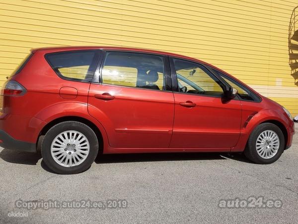 Ford S-Max 1.8 92kW (фото #2)