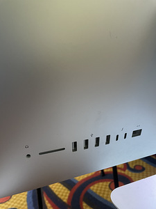 Mac 21.5 4K Retina 2019 (4 foto / 5)