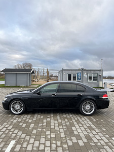 BMW 730LD (3 фото из 9)