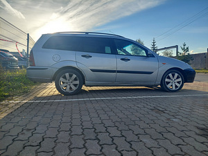 Ford focus 1 2003 .1.8 74kw (6 foto / 12)