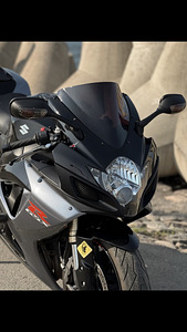Suzuki (5 фото из 6)