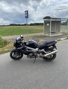 Honda vtr1000 (4 foto / 5)