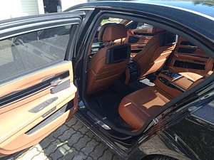 BMW F02 750 Li X drive