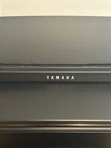 Klaver Yamaha CLP-625 (+tool ja kõrvaklapid) (4 foto / 5)