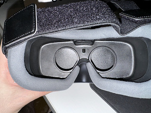 Samsung Gear VR without lenses (2 foto / 2)