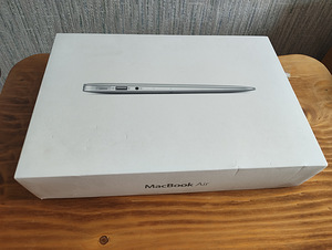 Macbook air 11 2013 (3 foto / 5)
