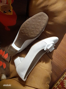 Туфли 37 BYTERFLY (3 фото из 5)