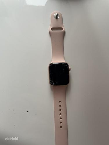 Apple watch SE (фото #1)